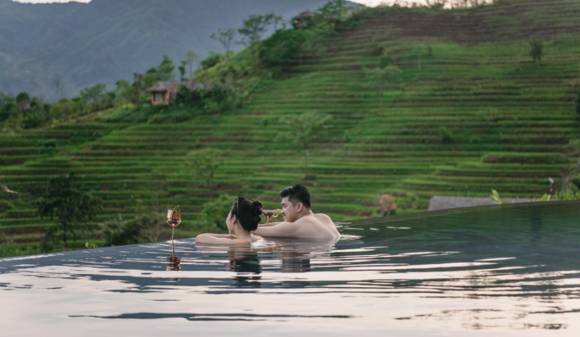 Day 2: Hanoi - Avana Retreat (including breakfast)